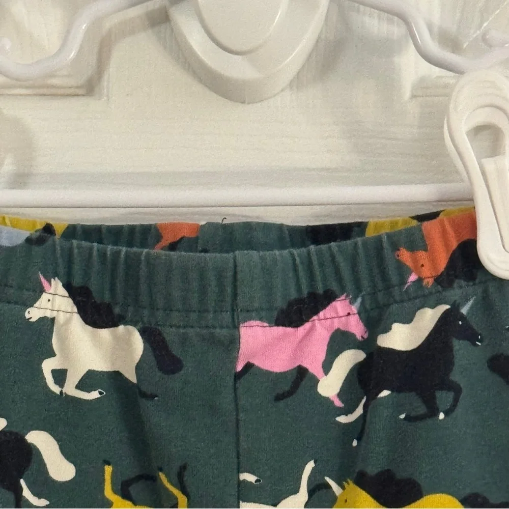 Hanna Andersson Baby Girl Green with Multicolored Horse Design Leggings - Picture 4 of 7